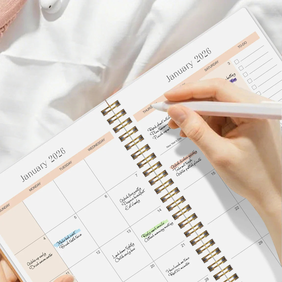 Chic Floral Planner 2026
