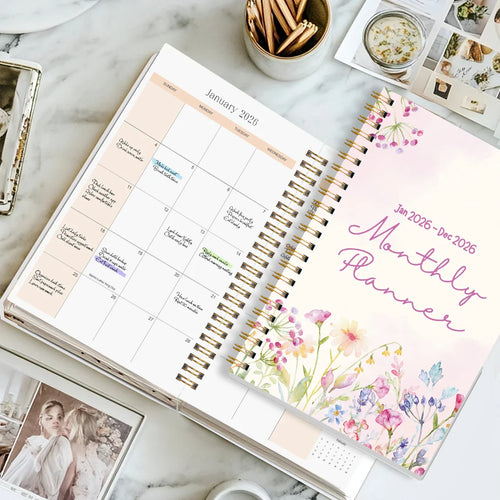 Chic Floral Planner 2026